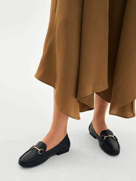 Női fekete mokaszin JANA