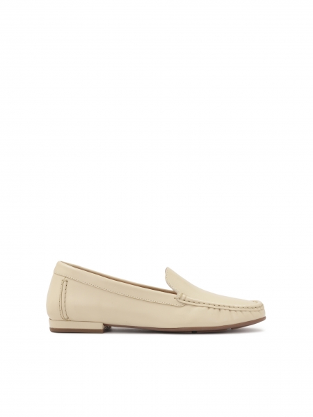 Slip-on mokaszin hagyományos varrással JANA