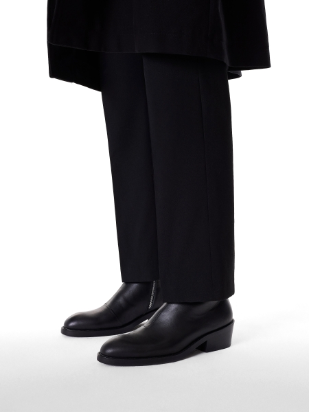 Fekete bőr csizma cipzáras felsőrésszel KS BARTHELEMI