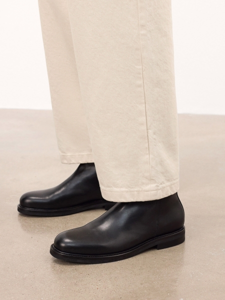 Klasszikus fekete bőr férfi csizma NATANIELO