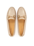 Arany klasszikus mokaszinok fém díszítéssel APRICOT