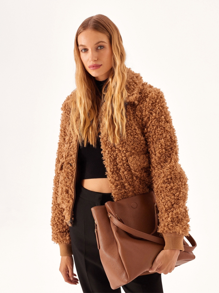 Nagy barna kézitáska eredeti fogantyúkkal  ALEXANDRIA