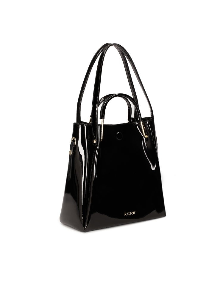 Fekete lakk táska fém fogantyúval ALEXANDRIA