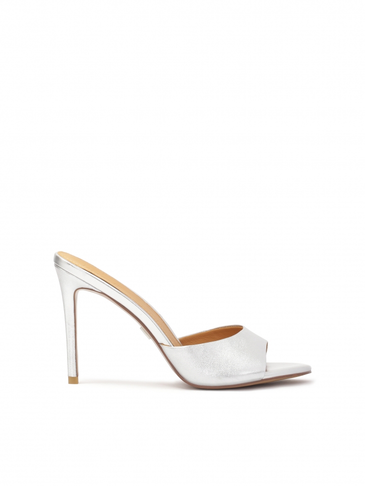 Ezüst cipellők magas tűsarkú cipővel  AUDE
