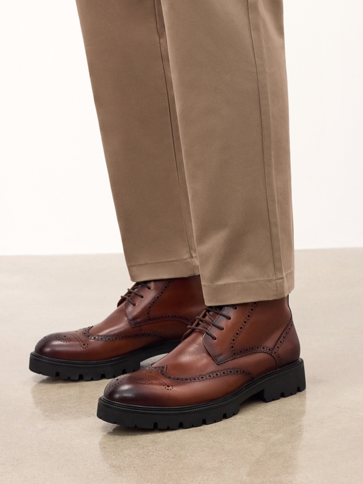 Fűzős bőrcsizma férfiaknak REVAN