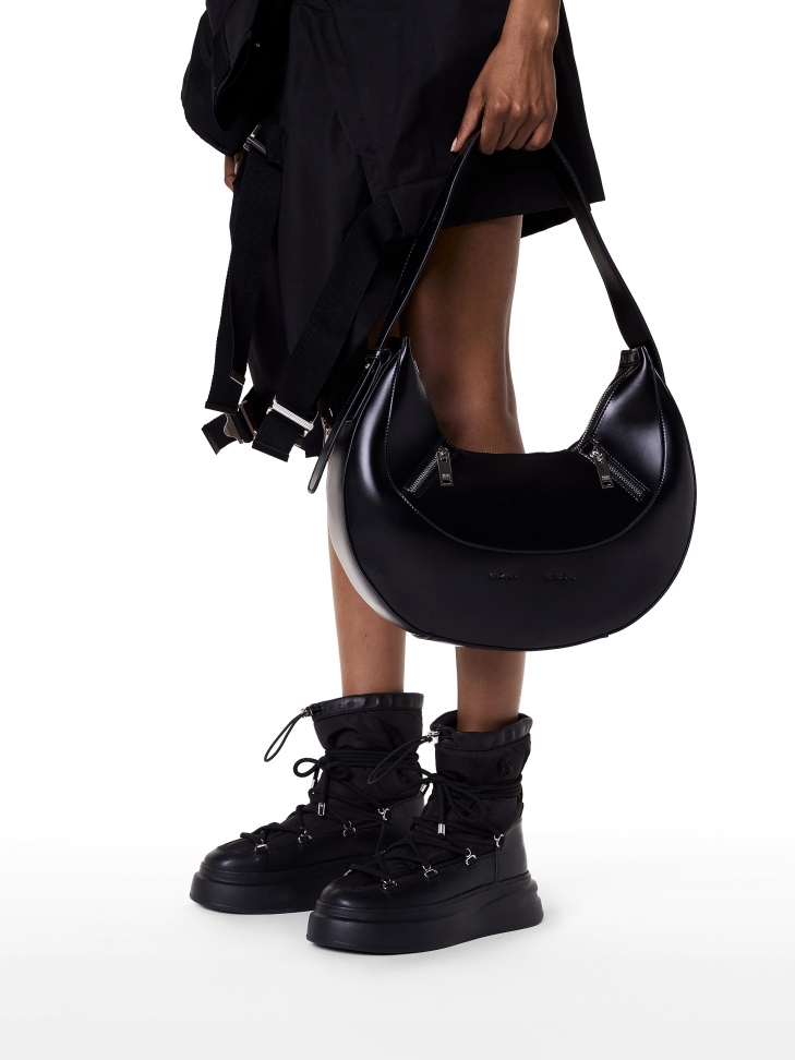 Fekete hócsizma vastag talpú kötéssel ARGENTA