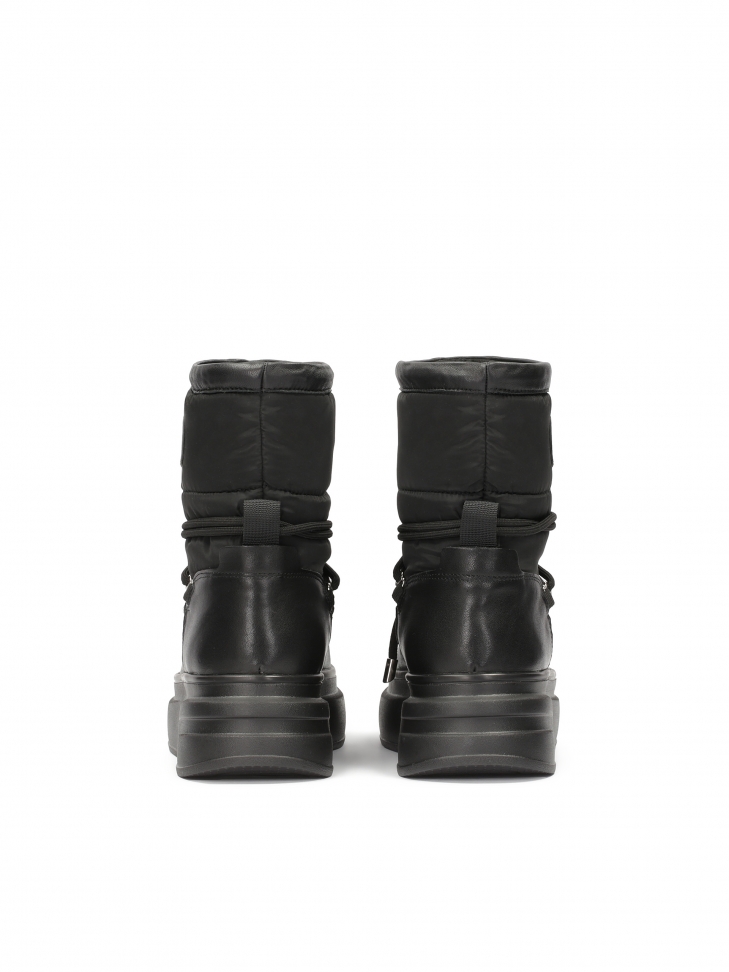 Fekete hócsizma vastag talpú kötéssel ARGENTA