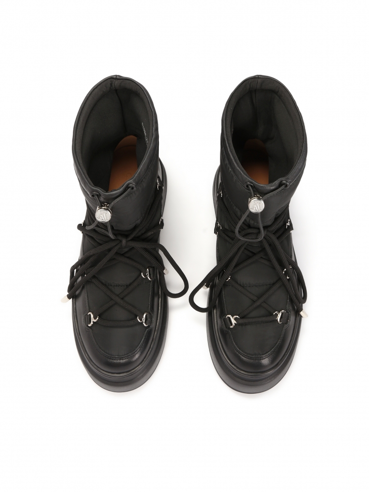 Fekete hócsizma vastag talpú kötéssel ARGENTA