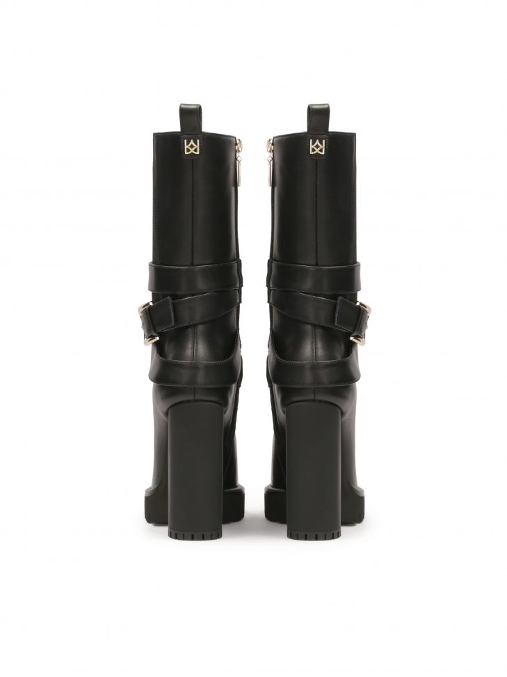 Magas platform csizma MORENA