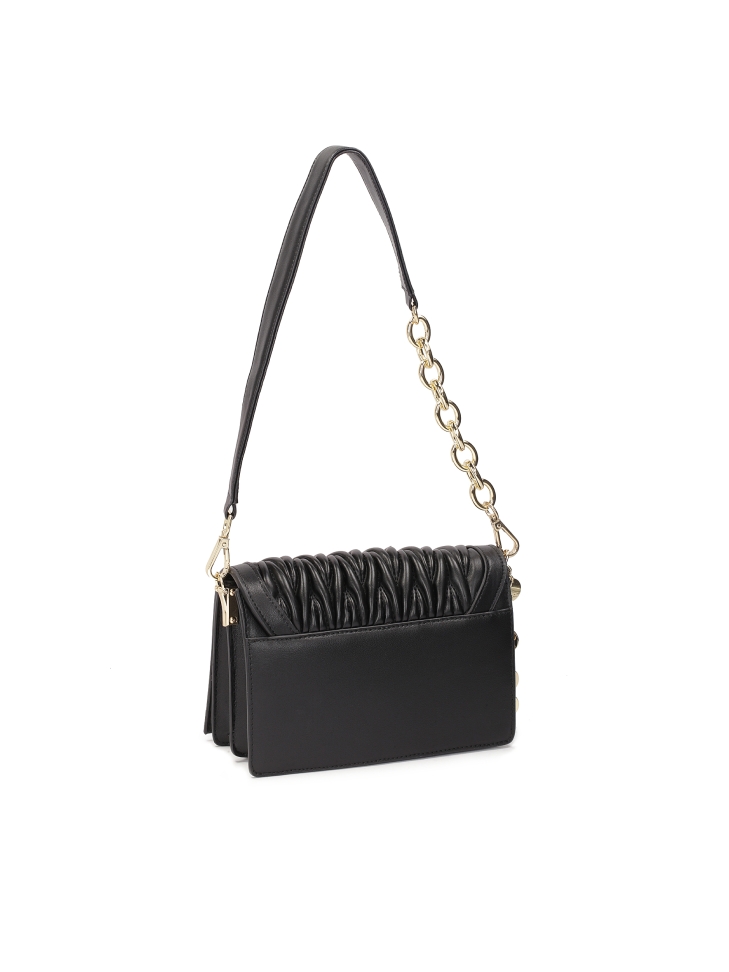 Fekete kézitáska, gyűrődéssel díszítve  JONNA