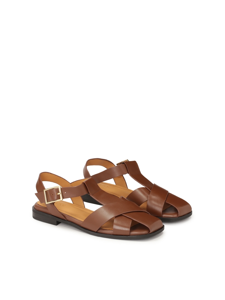 Barna szandál elöl pánttal MANORI