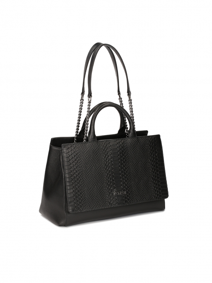 Fekete kézitáska szokatlan formával ROSE