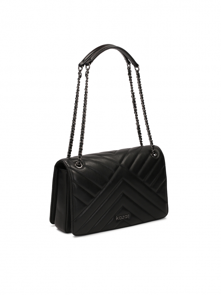 Fekete díszes kézitáska láncon lógva TERN M