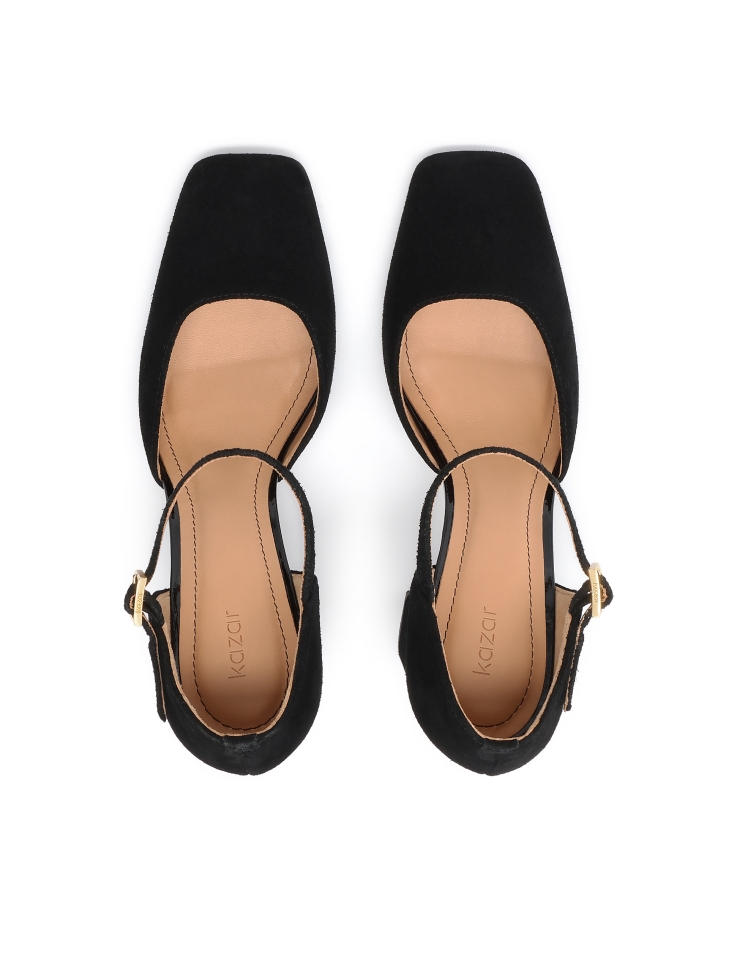 Szarvasbőr félig nyitott cipőjű szivattyú egy oszlopon ZELIA