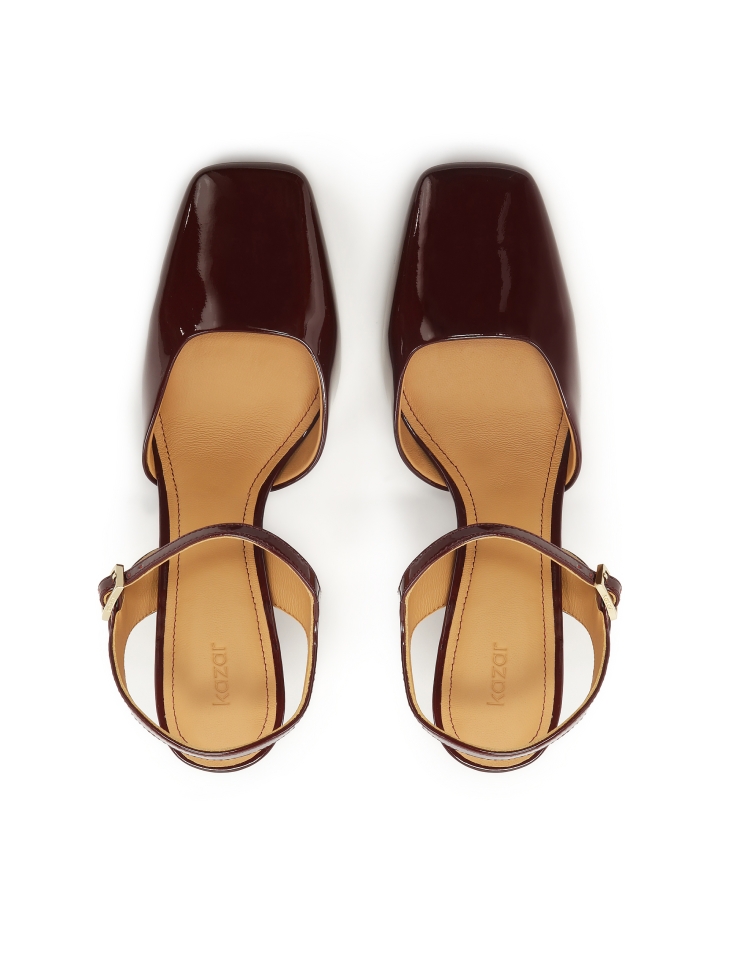 Barna lakkbőr félig nyitott orrú szivattyú DARYA