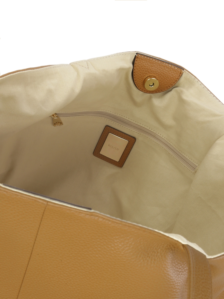 Világosbarna XXL táska tasakkal MEG