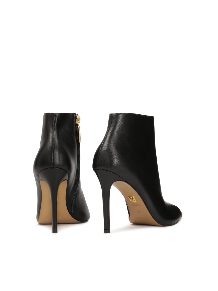 Fekete nyitott orrú, hegyes orrú csizma IRINA