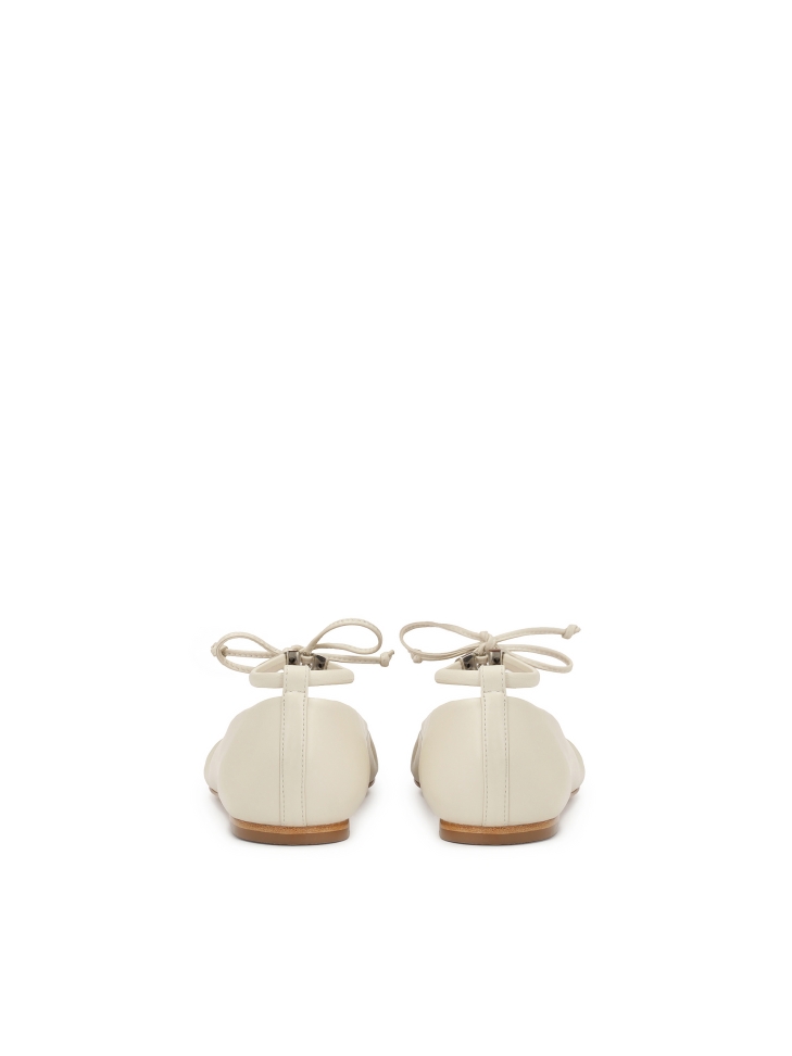 Krémszínű balerinák nyakkendővel KS SOLEIL