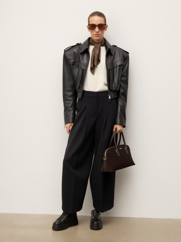 Bőr tornacipő vastag egyenes talppal NERIS