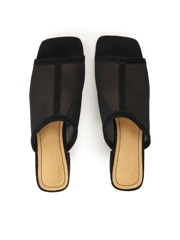 Fekete hálós cipellők alacsony poszton FINA