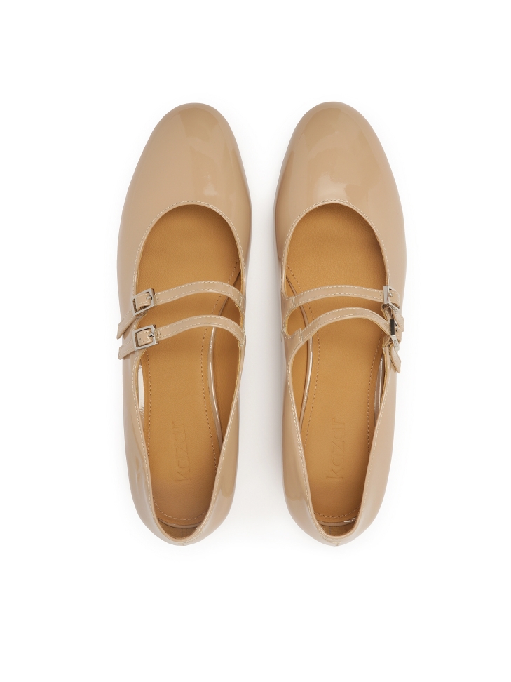 Bézs lakkbőr Mary Jane stílusú szivattyú KAJA