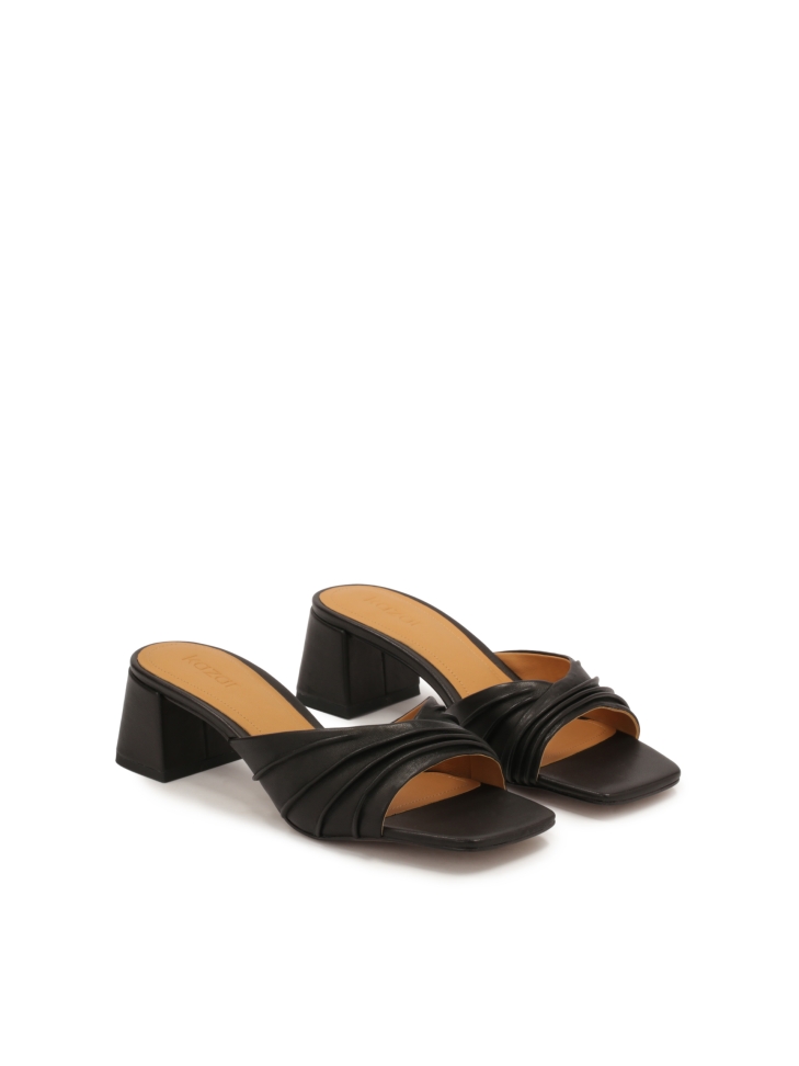 Magas sarkú papucsok ráncos pánttal SENA