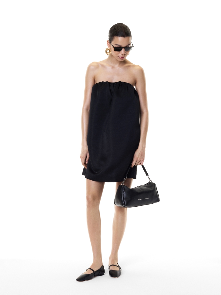 Hosszúkás fekete puha bőr kézitáska KS VIV