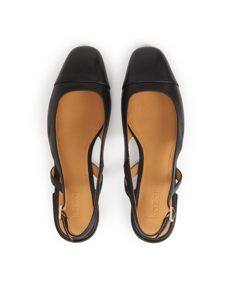 Fekete lapos talpú szivattyú kivágott felsőrésszel BRIZA