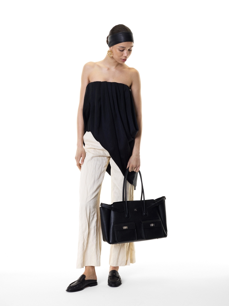 Fekete válltáska hosszú fogantyúval  KS MALESE