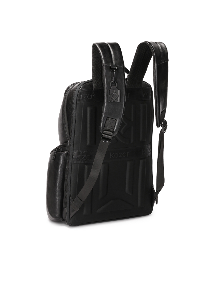 Bőr hátizsák laptop rekesszel LEONII