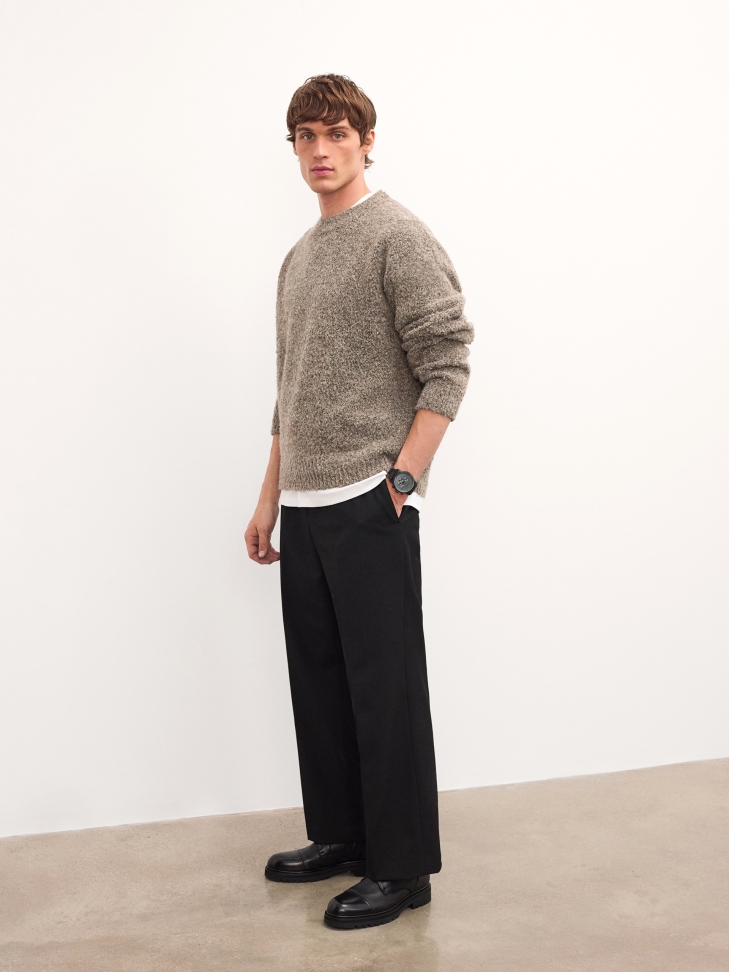 Fekete bőr férfi csizma csattal és fűzős felsőrésszel ILLTES