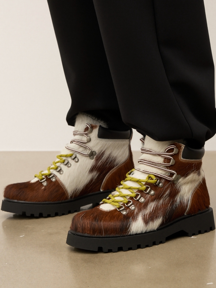 Férfi csizma természetes sörtékkel - Mystery Box KS GASPARD