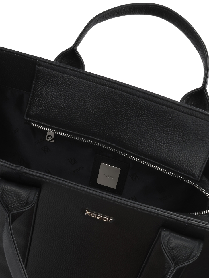 Fekete borsóbőrből készült táska levehető pánttal EMI